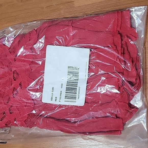 Free People Adella Cami in Red•M - Picture 9 of 12